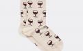 Женские носки с рисунком в виде бокалов с красных вином. Для настоящих сомелье и рядовых ценителей!